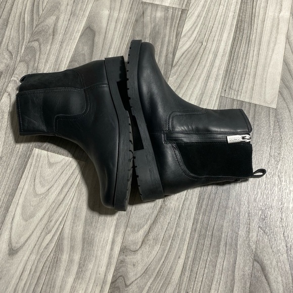 Vionic BrynnBlack Leather Waterproof ankle Boots Comfort Orthotopic Sole S8 X-14 - Picture 6 of 13